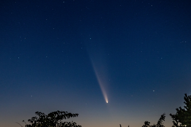 自然とつながる時間～紫金山・アトラス彗星～